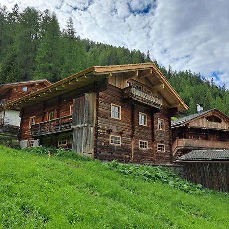Maxerhuette Auf Der Alfenalm * Innervillgraten